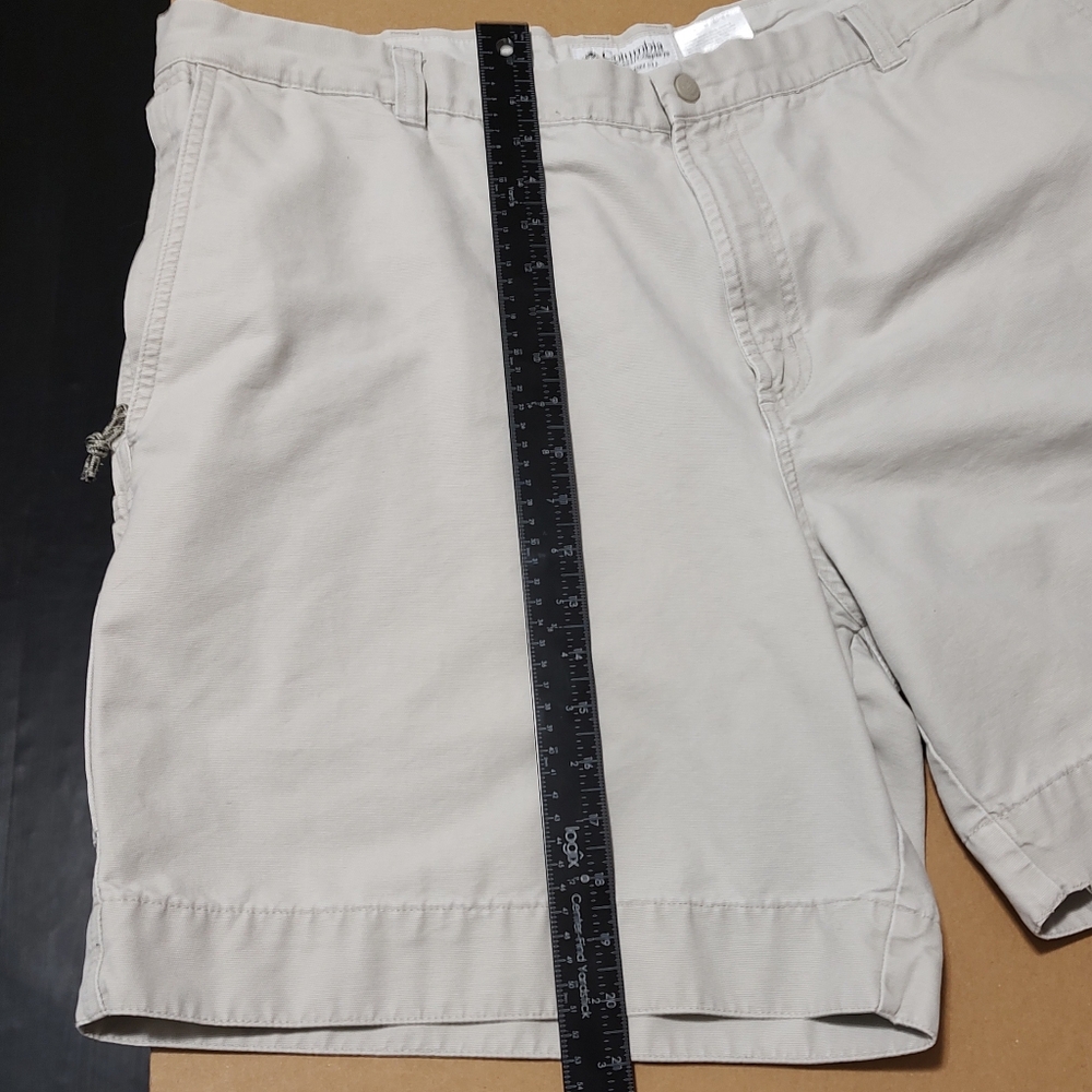Columbia Men's Khaki Shorts Size 42 Mens Clothing Spring Summer Casual Classic